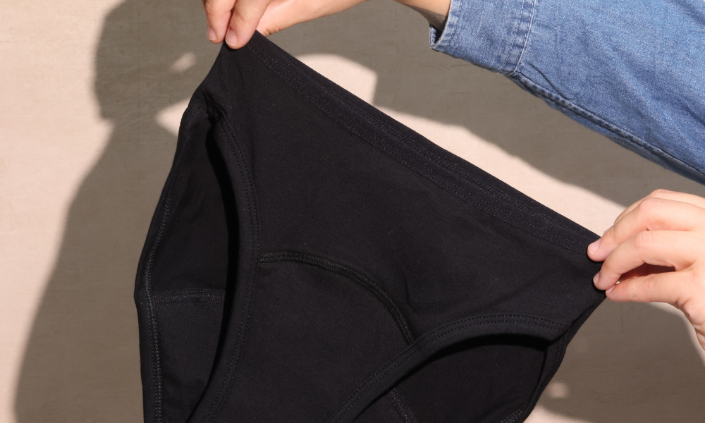 Do period pants smell?