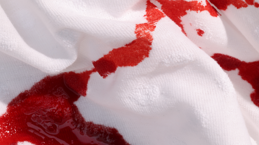 Will blood stain other clothes in the wash?