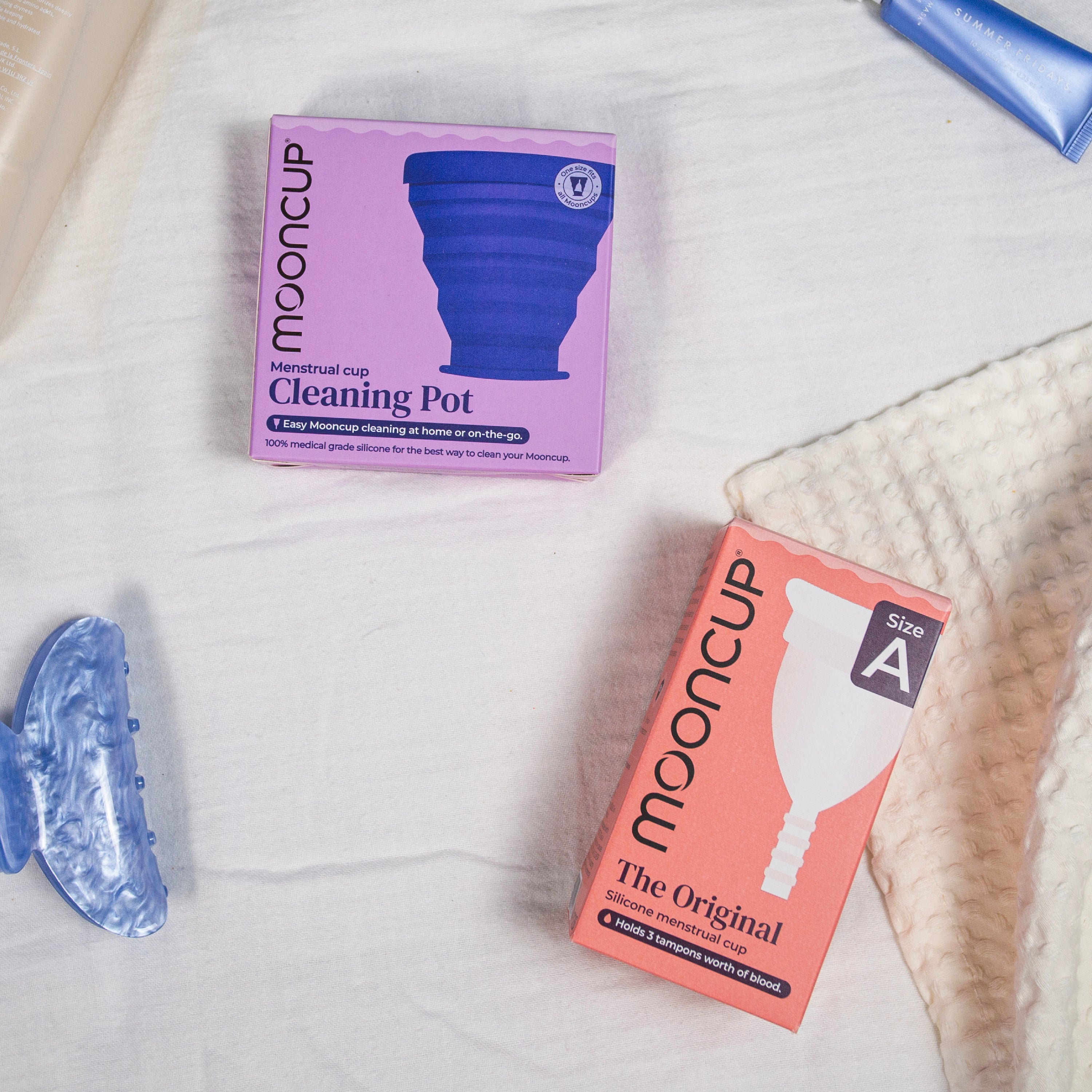 Mooncup & Cleaning Pot Bundle